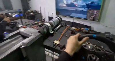 «Мир танков» на максималках! Геймеры построили перезаряжаемую бутылочную пушку для симуляции танка и втроём управляют боевой машиной - gametech.ru