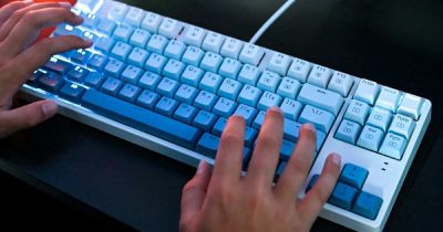 В школьные уроки физкультуры могут внедрить компьютерные игры - ren.tv