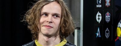 Моя команда не понимала, как играть с Arc Warden. Пришлось сдаться и не пикать его больше — dyrachyo - dota2.ru