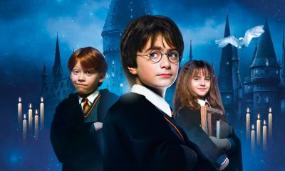Гарри Поттер - В следующем году "Гарри Поттер и философский камень" исполнится 25 лет - Warner Bros. выпустит фильм в повторный прокат - playground.ru
