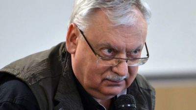 Гарри Поттер - Анджей Сапковский - Даниэль Вавра - Джоан К.Роулинг - Разработчик Mafia и Kingdom Come: Deliverance открыто выступил за защиту Анджея Сапковского и Дж. К. Роулинг от хейтеров - playground.ru
