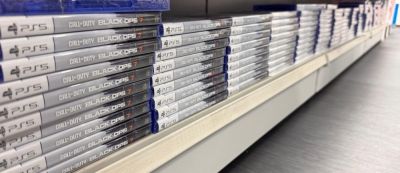 Call of Duty: Black Ops 7 уже начали предлагать со скидками — новый шутер Activision и Microsoft падает во всех чартах - gamemag.ru - Сша - Англия