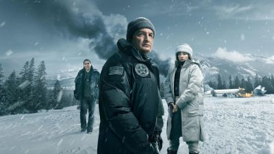 Apple закрыла сериал "Последний рубеж" с Джейсоном Кларком после первого сезона - playground.ru - Сша - штат Аляска