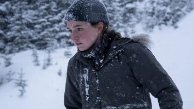 Нил Дракманн - Изабела Мерсед - Крейг Мазин - Белла Рамзи - Кейтлин Девер, которой исполнила роль Эбби во втором сезоне The Last of Us, даже не пришлось проходить прослушивание - playground.ru