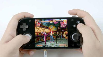 Retroid сыграла на портативной консоли Pocket Mini с новым экраном и фронтальной панелью - gametech.ru - Гдр