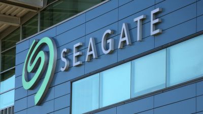 Seagate собирается к 2030 году выпустить жёсткий диск ёмкостью 100 терабайт из-за растущего спроса на ИИ - playground.ru