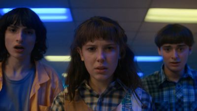 Netflix внедрит ИИ-рекламу и начнет показывать ее даже при паузе видео - playground.ru - Нью-Йорк