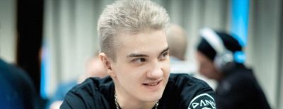 Он очень плохо играет по микро. Вообще не нравится мне, как он играет — ALOHADANCE про rue - dota2.ru