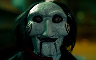 Джеймс Ван - Джейсон Блум - Компания Blumhouse приобрела права на "Пилу": Джеймс Ван и Ли Уоннелл вновь поработают над франшизой - playground.ru