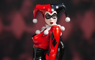 Sideshow Collectibles показала распаковку и сборку статуи Харли Квинн в классическом костюме - gametech.ru - Готэма