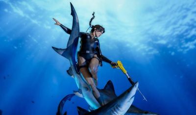 Лариса Крофт - Встреча с акулами: Weta Workshop открыла предзаказ на статую Лары Крофт из Tomb Raider: Underworld - gametech.ru - Лондон