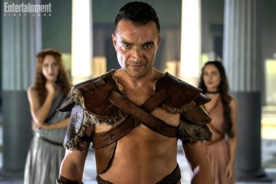 Starz показал первые кадры из спин-оффа "Спартака", а шоураннер раскрыл новые подробности сюжета - playground.ru - Рим