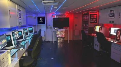 Скотт Коутон - На британском авианосце открыли компьютерный клуб с RTX 4080 - gametech.ru - Англия - Tweaktown