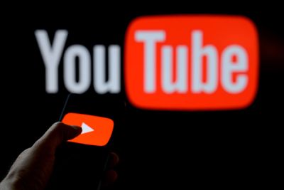 Пользователи YouTube выступили против системы определения возраста с помощью ИИ - playground.ru - Сша