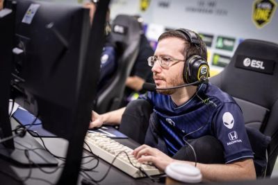 «Team Spirit — главный фаворит TI14», — 33 объяснил ставку на «духов» в Dota 2 - worldgamenews.com