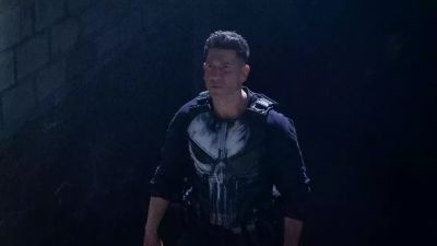 Джон Бернтал - Фрэнк Касл - Marvel представила обновленный логотип Карателя в MCU - playground.ru