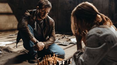Тихон Жизневский - В Кинопоиске состоялась премьера сериала "Майор Гром: Игра против правил" - playground.ru - Кинопоиск