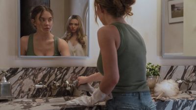 Lionsgate подтвердила, что цифровой релиз "Горничной" с Сидни Суини состоится уже 3 февраля - playground.ru