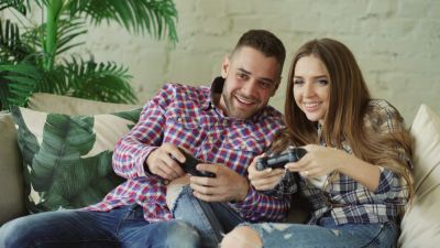 Каждый третий россиянин хотел бы играть в видеоигры со своей второй половиной - playground.ru