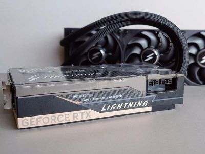 Некоторые видеокарты MSI RTX 5090 Lightning Z имеют не допаянные 16-контактные разъемы питания - playground.ru