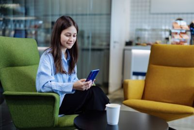 Семь студий стали финалистами акселератора "Фабрика мобильных игр" от RuStore и АКИ - playground.ru