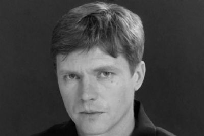 Мэтт Деймон - Мэттью Перри - Умер актер дубляжа и кино Сергей Быстрицкий, русский голос Мэтта Деймона и Мэттью Перри - playground.ru - Россия