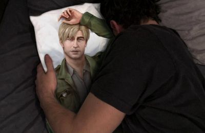 Джеймс Сандерленд - Это не первоапрельская шутка: Konami выпустили подушку-обнимашку с Джеймсом Сандерлендом из Silent Hill 2 - playground.ru
