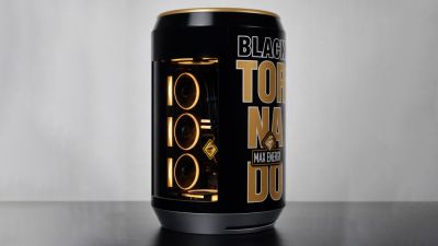 MaxxPC, TORNADO и DeepCool к 1 апреля представили игровой ПК, собранный в банке энергетика - playground.ru