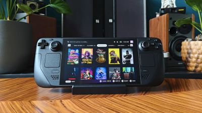 Новая партия Steam Deck была распродана за несколько часов, несмотря на резкое повышение цены до 949 долларов - playground.ru - Сша - Англия