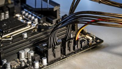 Intel планирует выпустить очередное обновление стандарта ATX12VO - V3, которое обещает более высокую энергоэффективность - playground.ru