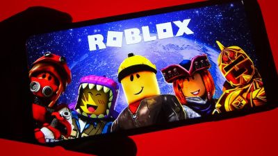 Екатерина Мизулина - Roblox вернулся в Россию: спустя полгода сервис снова работает без ограничений - playground.ru - Россия