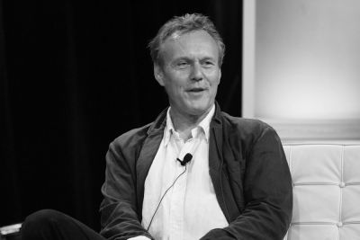 Умер известный британский актёр Энтони Хэд - звезда культового сериала "Баффи - истребительница вампиров" - playground.ru