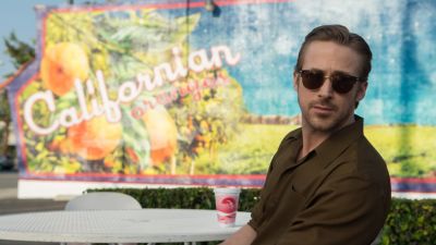 Эмма Стоун - Райан Гослинг - Lionsgate показала обновлённый постер "Ла-Ла Ленд" к 10-летнему юбилею фильма - его исправили по просьбе Райана Гослинга - playground.ru