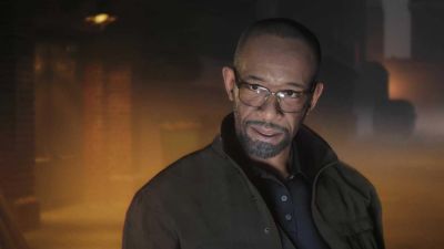 Джеймс Бонд - Сценарист 007 First Light объяснил, почему наставник Гринвей стал полной противоположностью Бонда - playground.ru